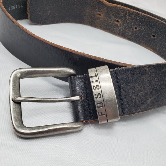 Mens Fossil Belt 32 inch Genuine Leather - Picture 2 of 6